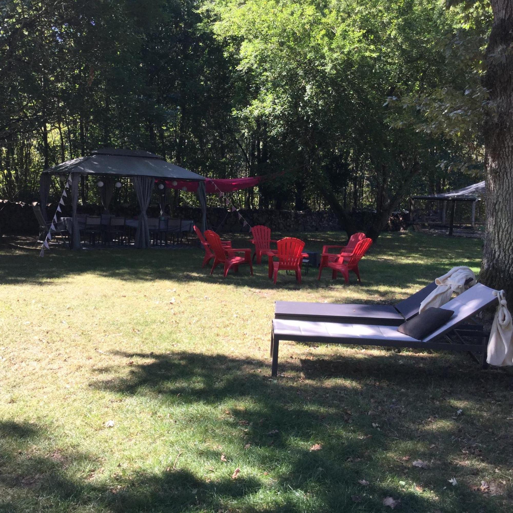 Colibri Loc - Insolite - 3 Etoiles - Parc - Etang - Familles - Soiree Ok Brigne 외부 사진